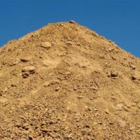 ZEMLJA-Sitna za nivelaciju (ravnanje) terena Biobaza 1 Meljacki Tarais,Barajevo Cukarica